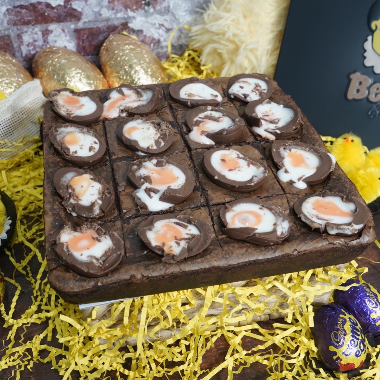 CREME EGG